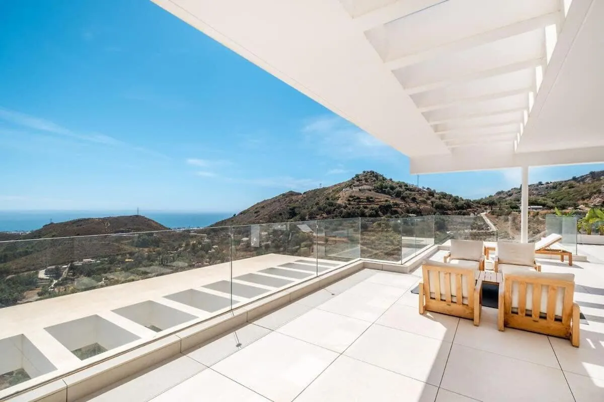 Luxury Penthouse Rooftop Pool Jacuzzi Ocean Views Palo Alto Marbella Охен Испания