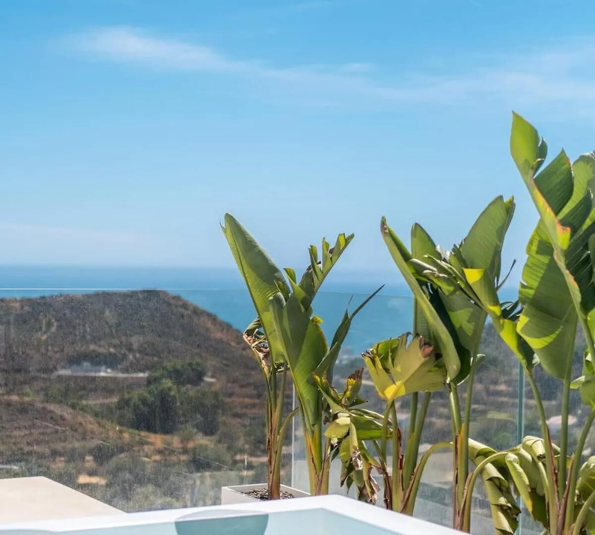 Luxury Penthouse Rooftop Pool Jacuzzi Ocean Views Palo Alto Marbella Охен Апартаменты