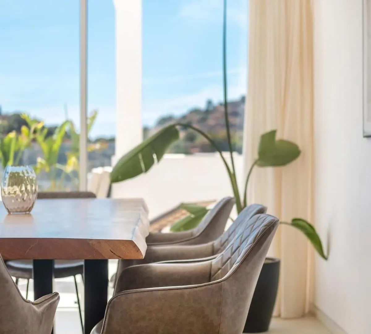 Luxury Penthouse Rooftop Pool Jacuzzi Ocean Views Palo Alto Marbella Охен
