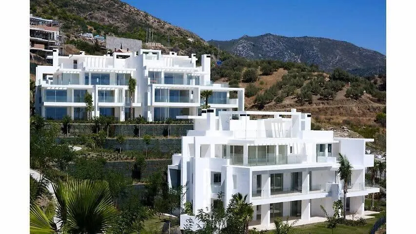 Luxury Penthouse Rooftop Pool Jacuzzi Ocean Views Palo Alto Marbella أُخين 0*,
