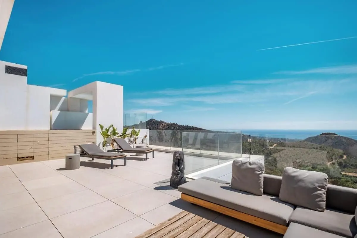 شقة Luxury Penthouse Rooftop Pool Jacuzzi Ocean Views Palo Alto Marbella أُخين